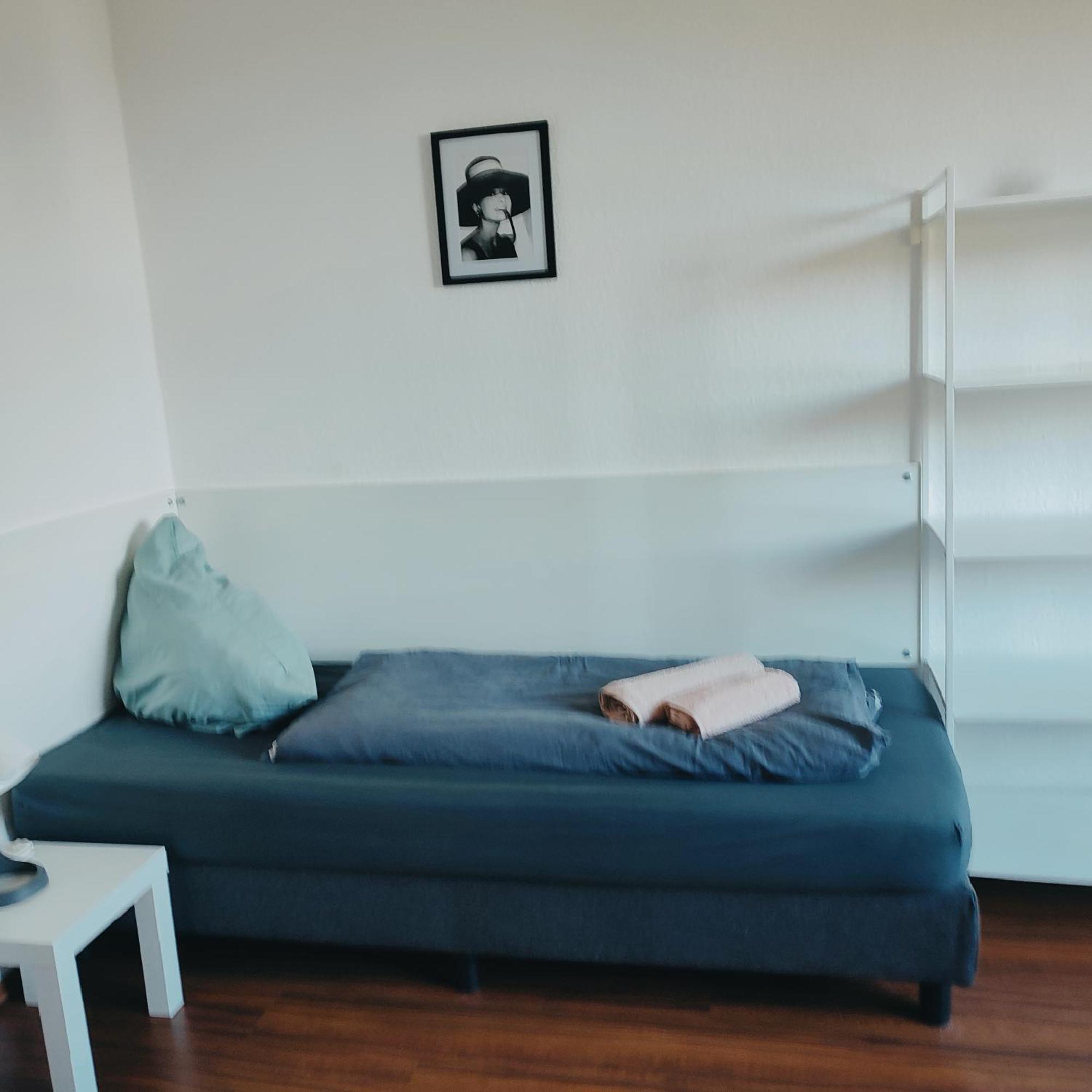 Ferienwohnung Monteurwohnung Messewohnung Duisburg Sued Grenze Duesseldorf 6 Personen エクステリア 写真